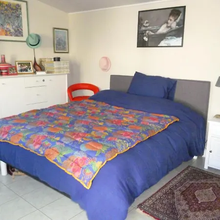 Frühstückspension Chambre D'Hote Lajarrieleduc 3*