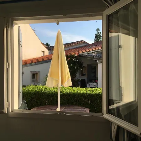 Leduc Bed & Breakfast