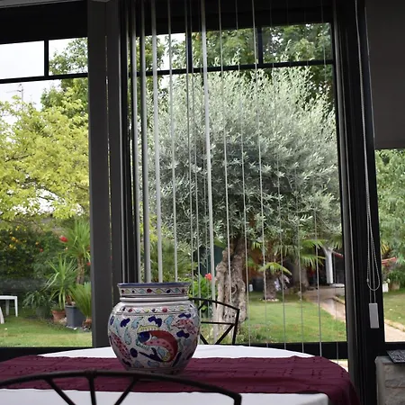Chambre D'Hote Lajarrieleduc Frühstückspension