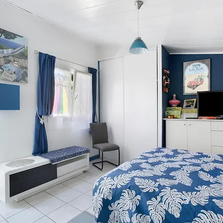 D'hote Lajarrieleduc Bed & Breakfast